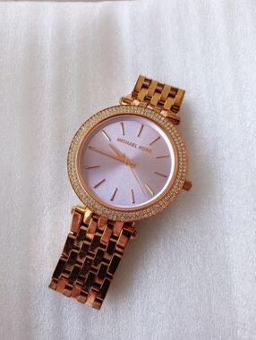 Michael Kors Darci Rose Gold Tone Watch With Lavender Face, NEW BATTERY